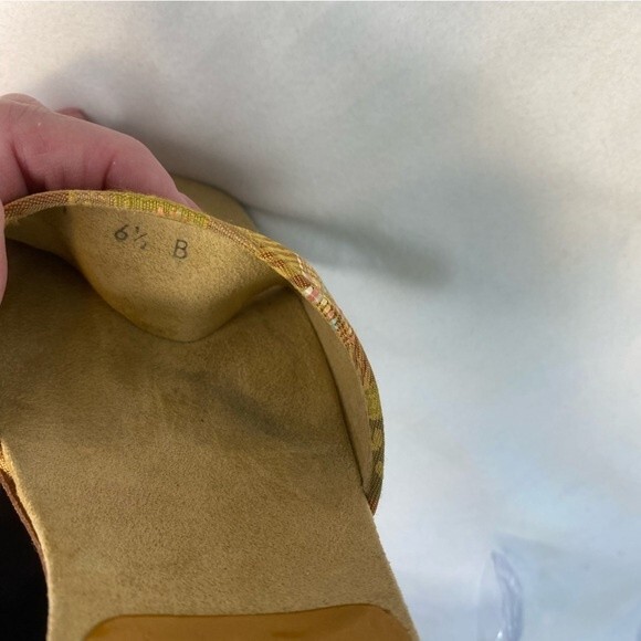 Stuart Weitzman Sandals Suede Brocade Square Toe Block Heel Retro SZ 6.5 - Picture 7 of 14